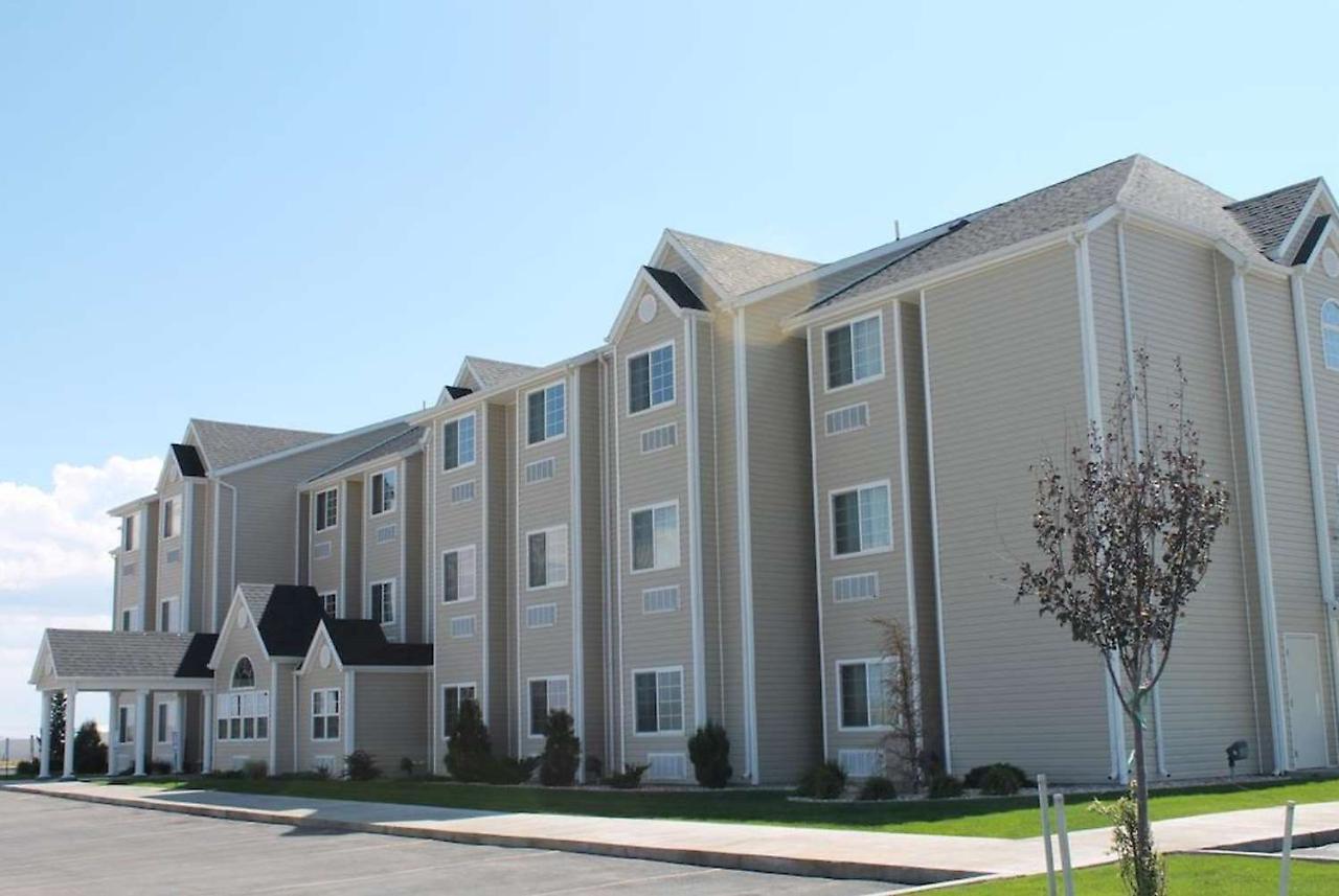 Microtel Inn And Suites By Wyndham Роулинс Экстерьер фото